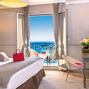 3* מלון Le Royal Promenade Des Anglais