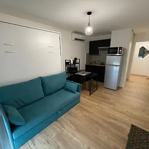 Studio A Avec Garage Apartamento